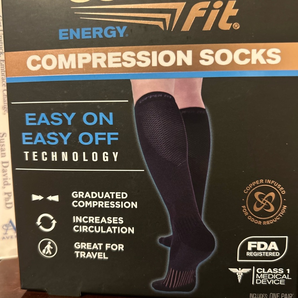 Black Athletic Socks with Graduated Compression
